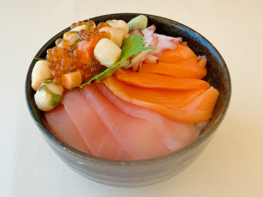 オリジナルの海鮮丼